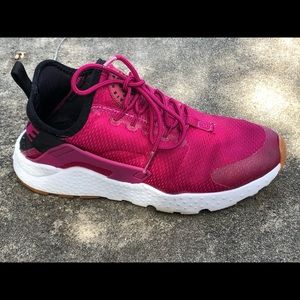 Nike Huaraches 6.5